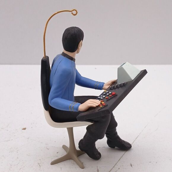 Lot of 2 Hallmark Keepsake Star Trek Ornaments Mr. Spock & Captain James T. Kirk - Picture 11 of 16